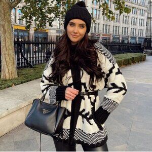 NWT ZARA Jacquard Cardigan Ecru Black M Blogger’s Favorite